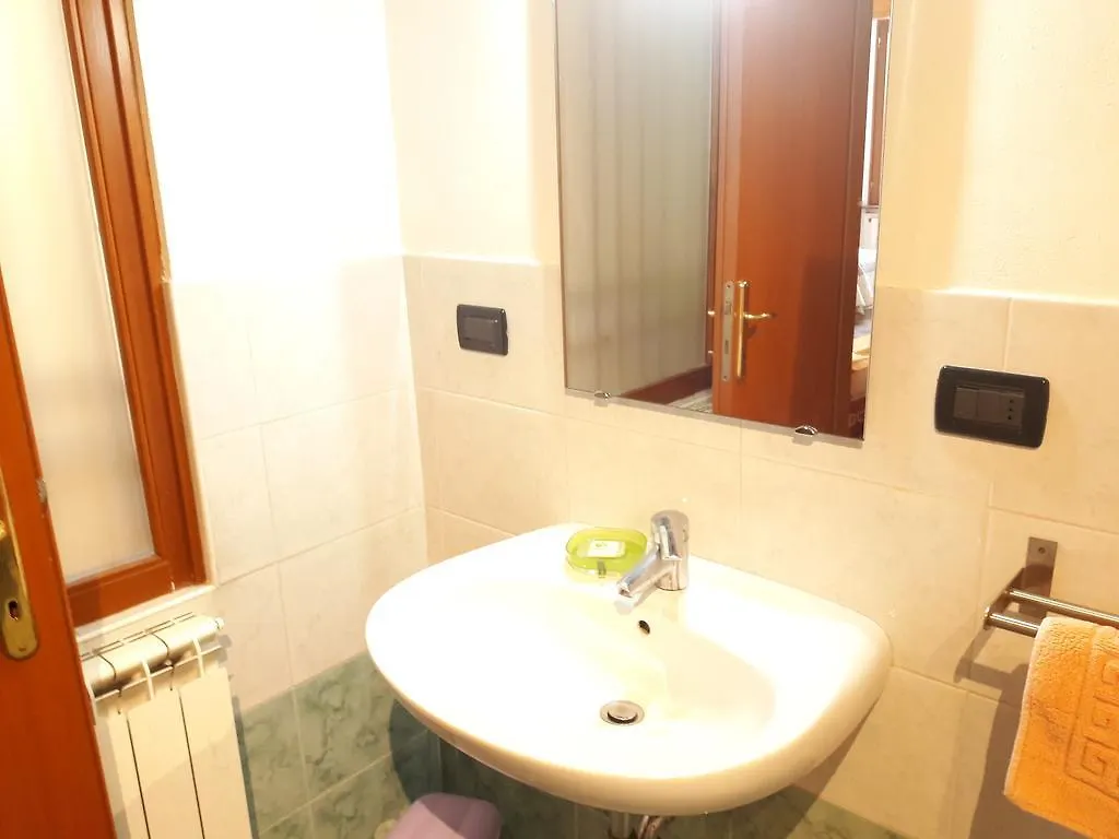 Aris Apartment Verona